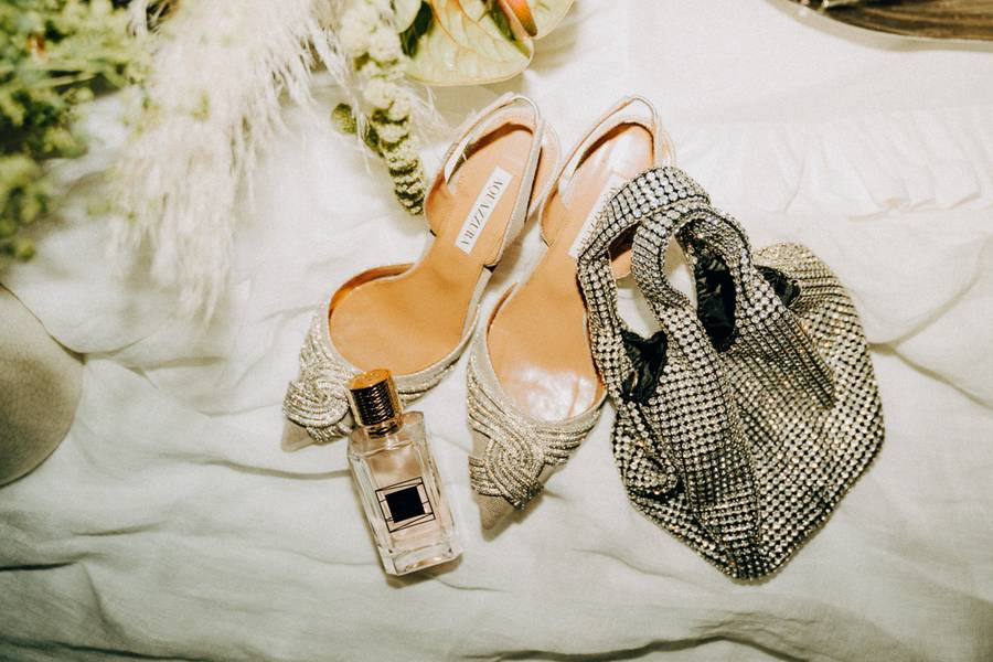 Braut in Aquazzura Schuhen