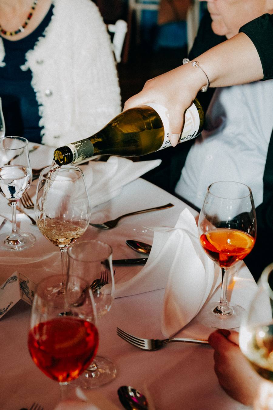 Champagner Anstoßen